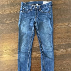Rag & Bone Skinny Jeans Size 25
